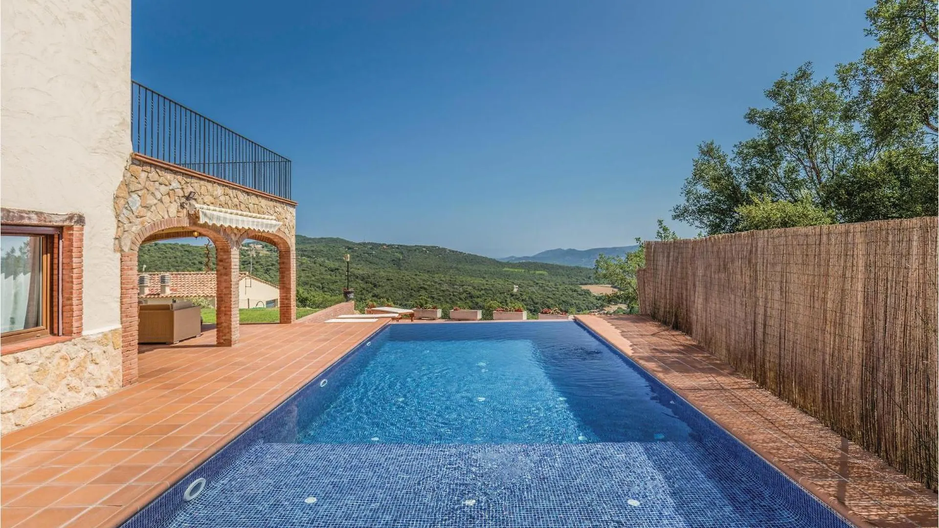 Amazing Home In Sant Miquel Daro With Wifi Romanyá de la Selva